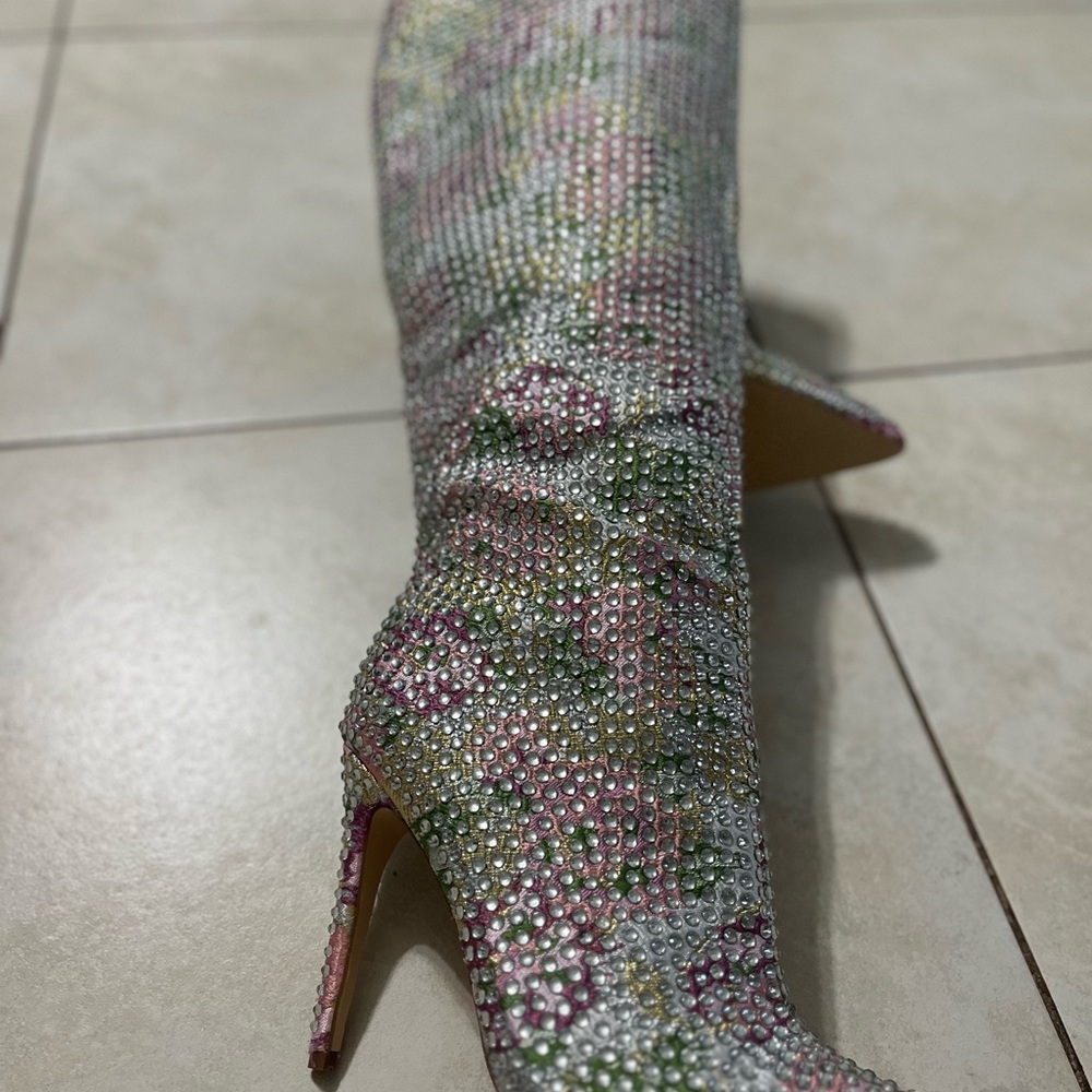 Elegant Crystal-Embellished Women's Boots 10.5 - 11